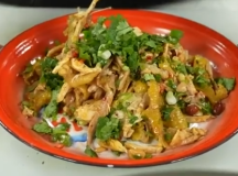 简单美味的凉拌麻辣手撕鸡，下酒下饭超好吃，实在太香了